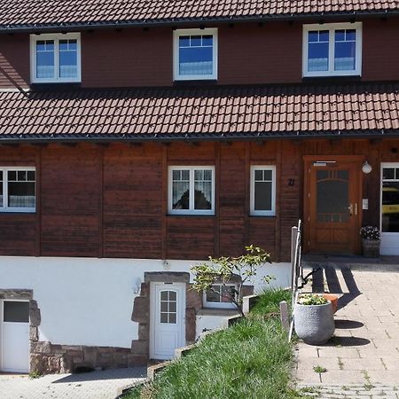 Pension Forsthaus Taele - Das Gaestehaus Vom Schwarzwaldgasthaus Salenhof Титизее-Нойщат Екстериор снимка